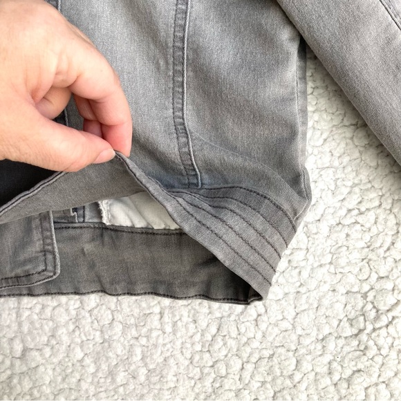 Jessica Simpson Maternity gray moto jacket, Sz L - Picture 17 of 17